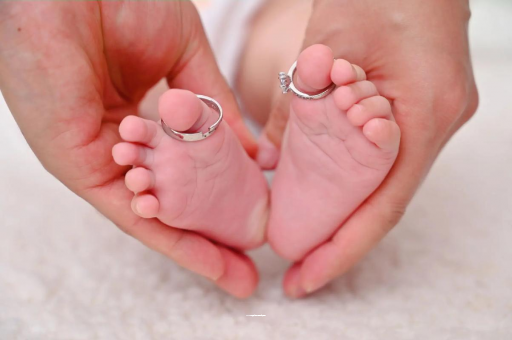曹县7个月孕妇肚子疼